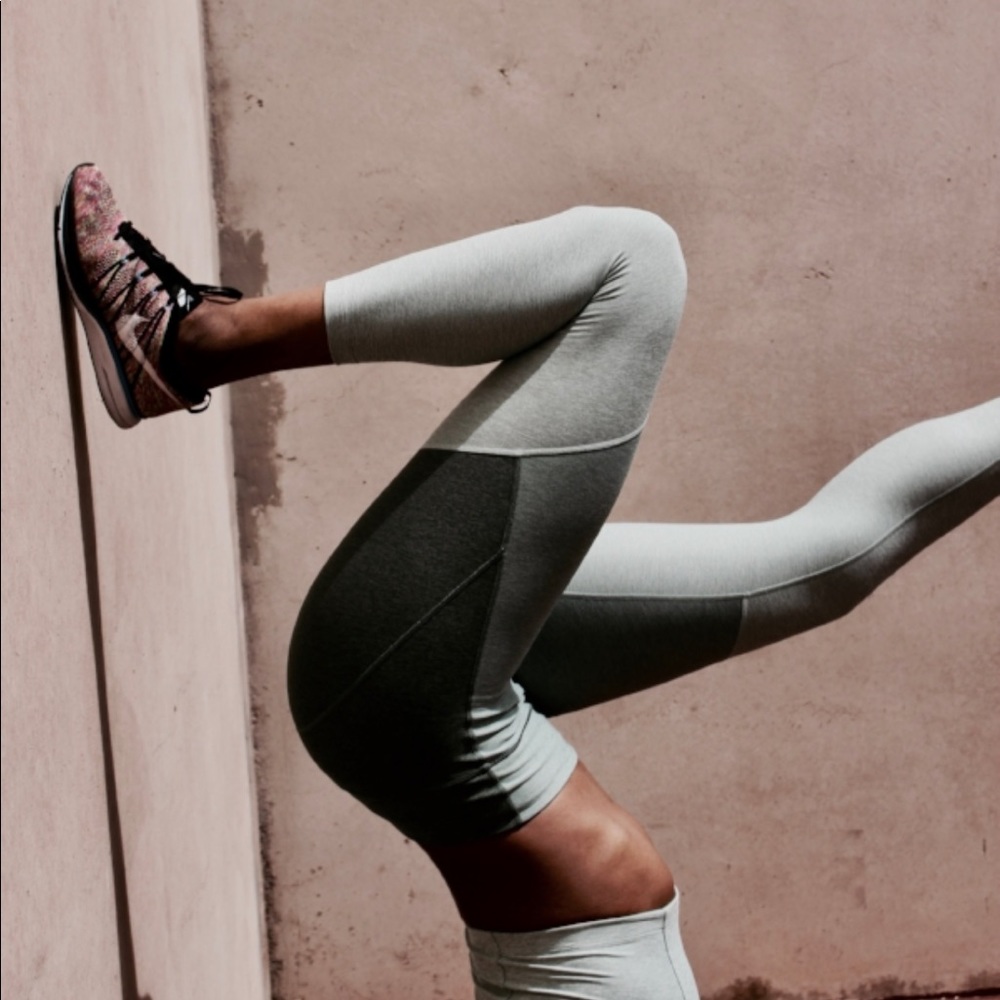 Outdoor Voices Tri-tone Warmup Legging - Cactus 🌵